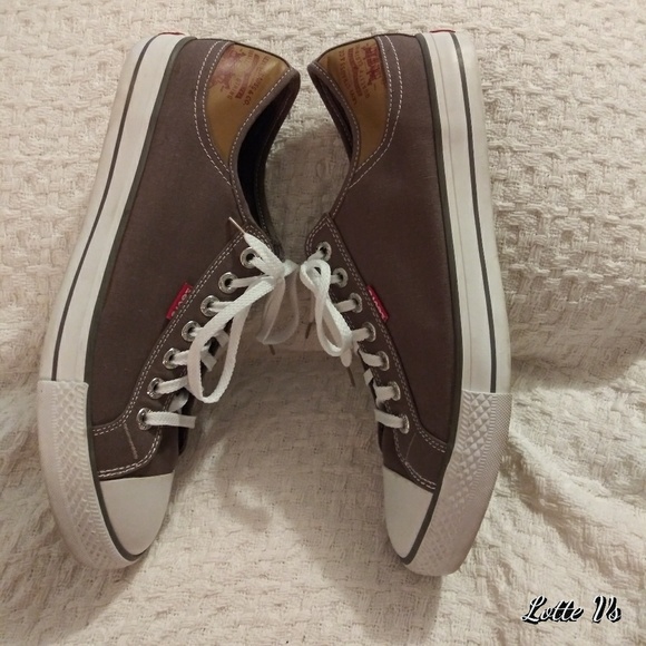 Levi's Brown Canvas Sneakers sz 11 - Picture 2 of 8